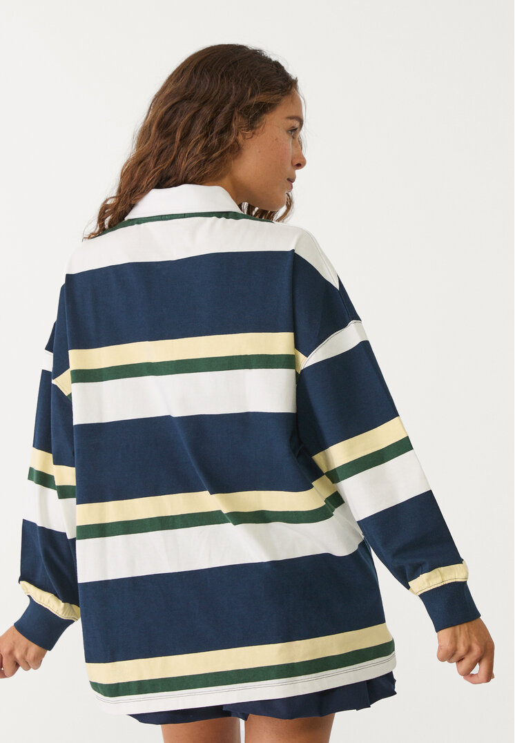 camiseta polo oversize rayas