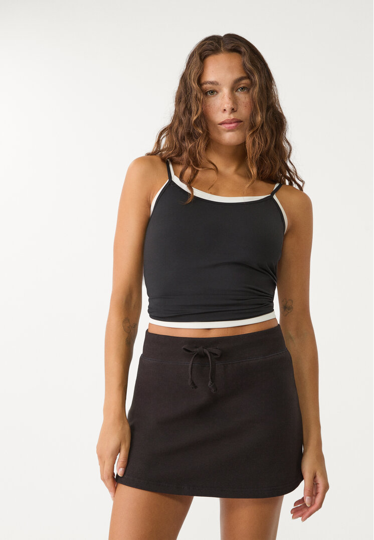 falda pantalon felpa cordones