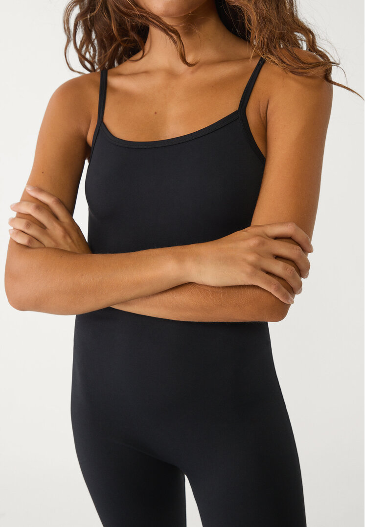 mono largo seamless