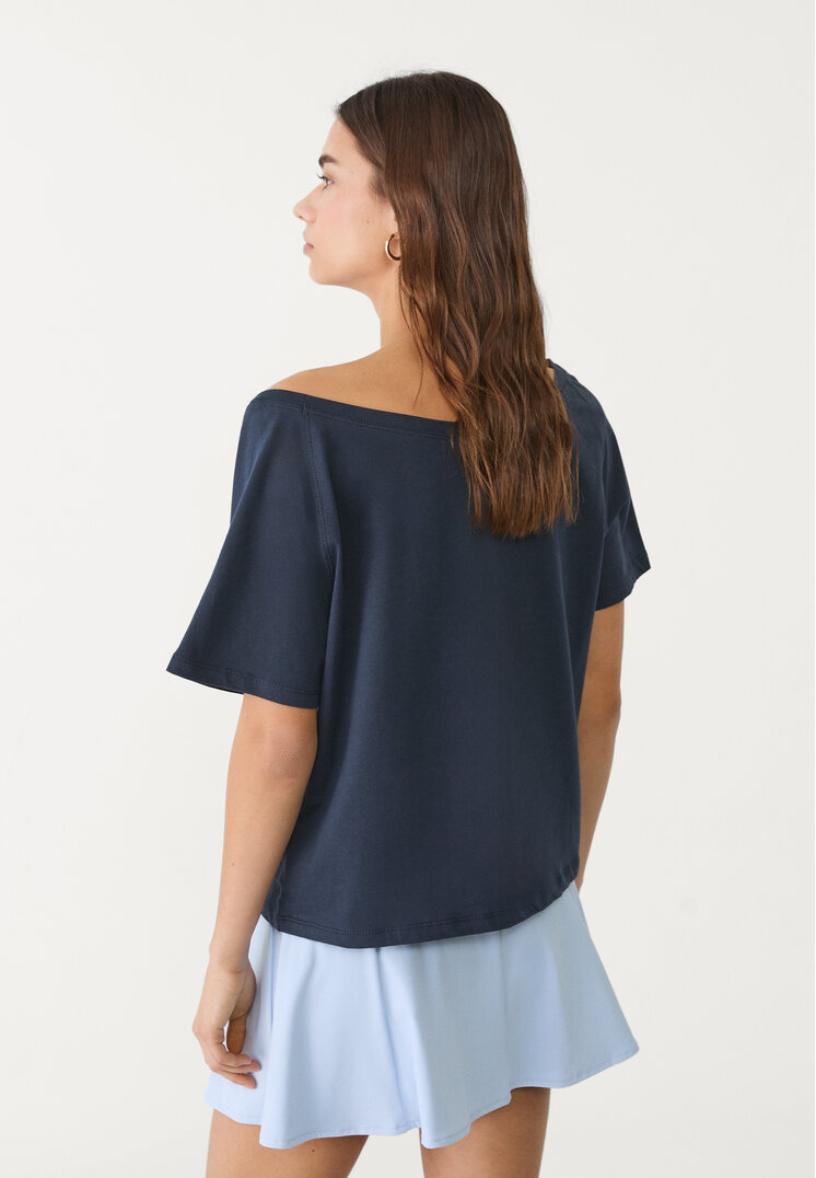 camiseta bordada ciudades