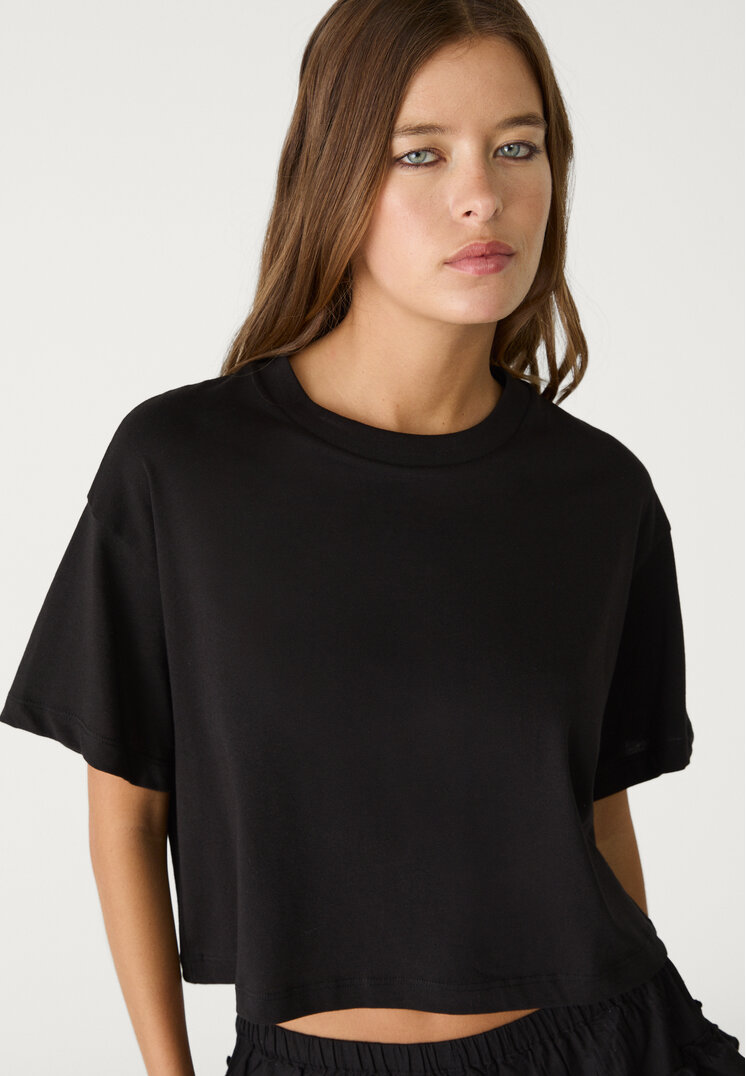 camiseta oversize crop