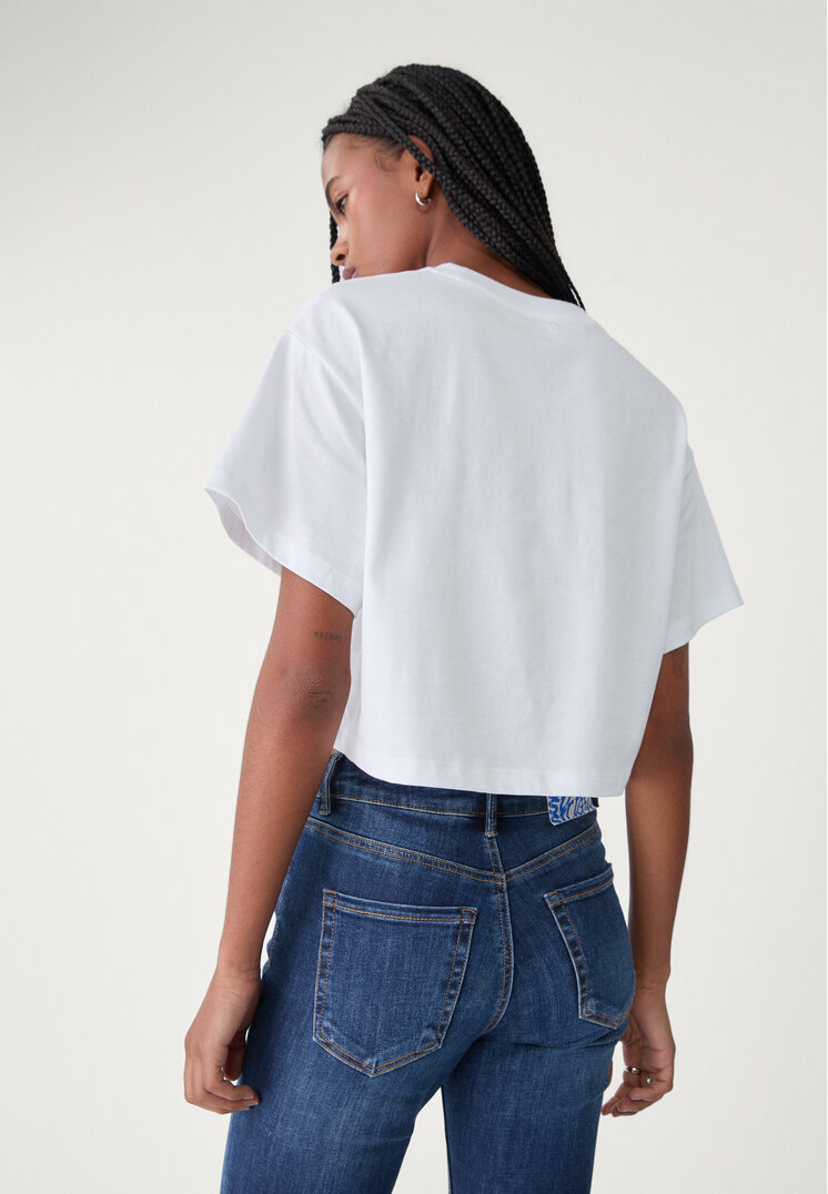 camiseta oversize crop