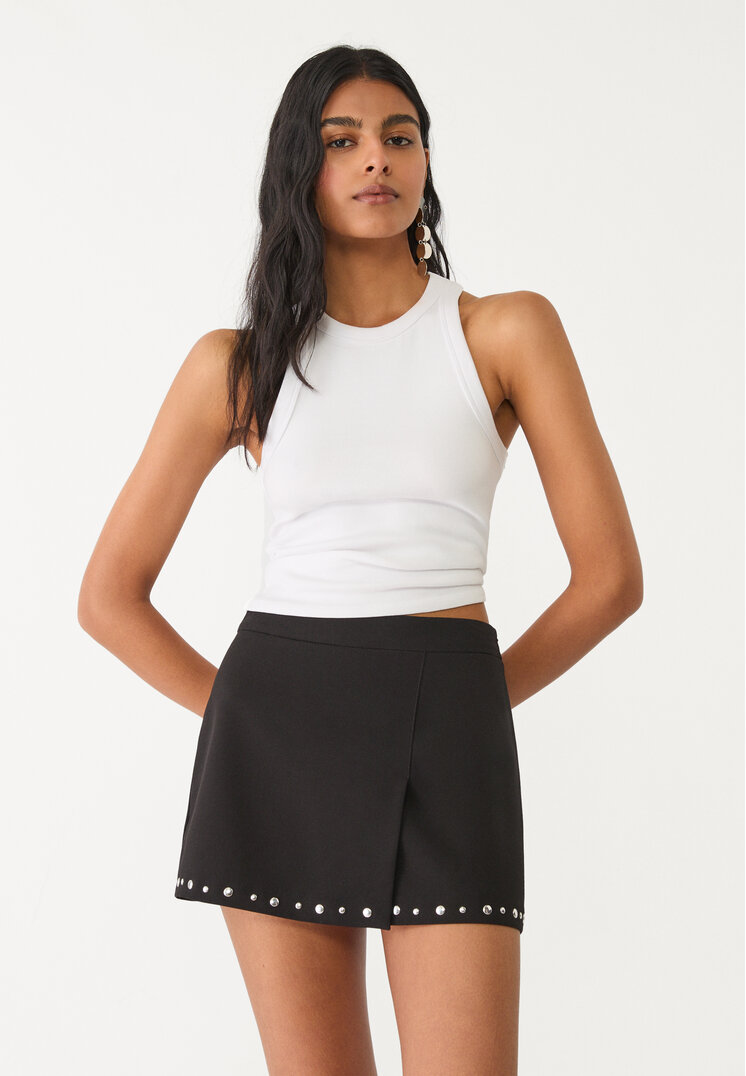 falda pantalon vestir tachas
