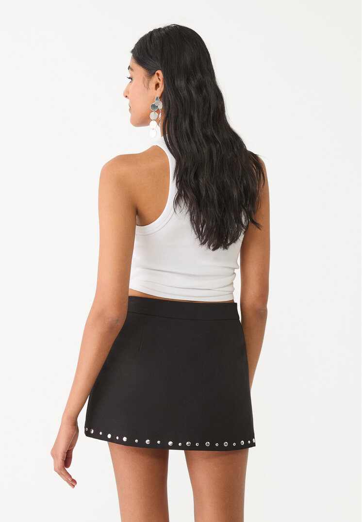 falda pantalon vestir tachas