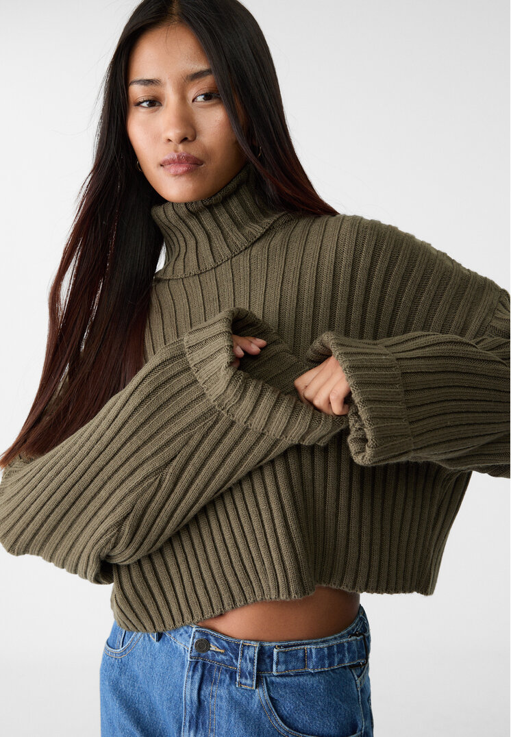 Stradivarius Pulover Din Tricot Cu Guler Înalt Kaki L