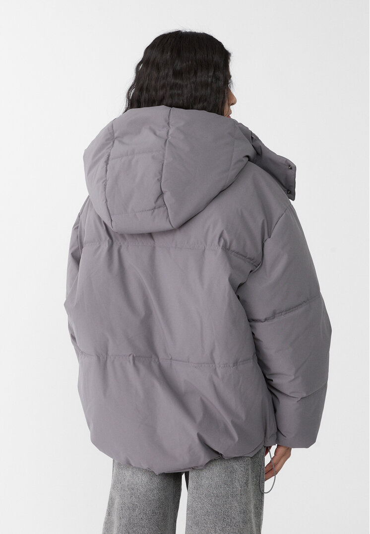 cazadora oversize acolchada capucha