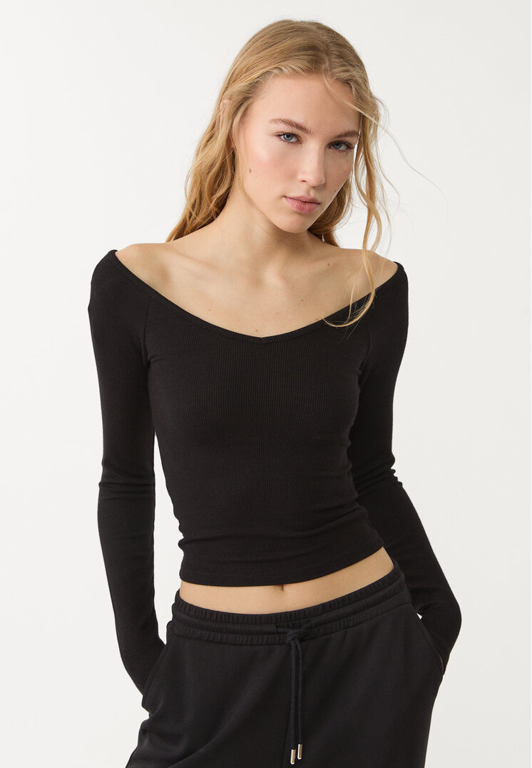 Stradivarius Tricou Reiat Cu Decolteu În V Negru Xl