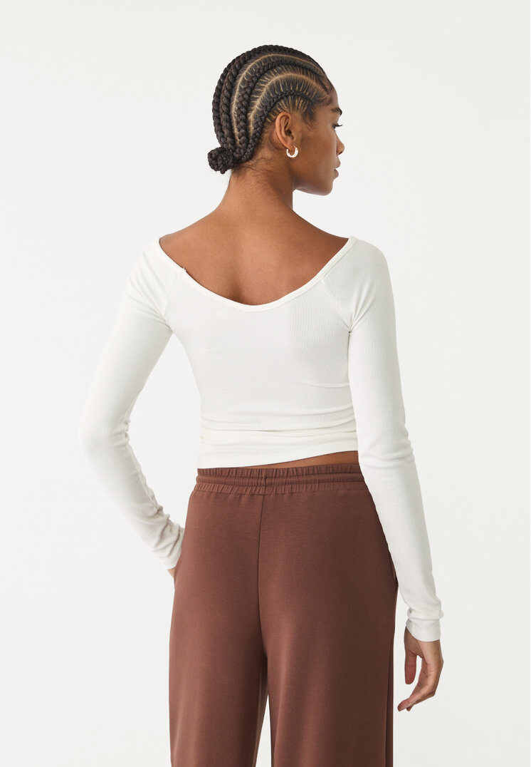 camiseta canale escote pico