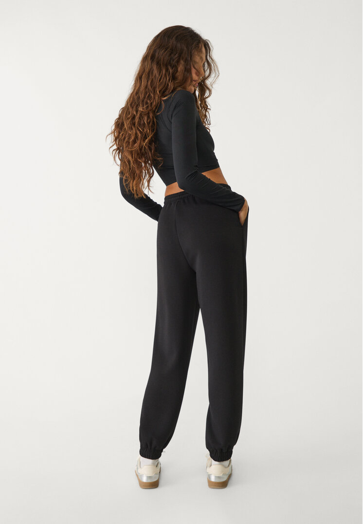 pantalon jogger tacto suave
