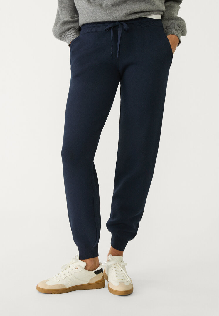 pantalon jogger punto