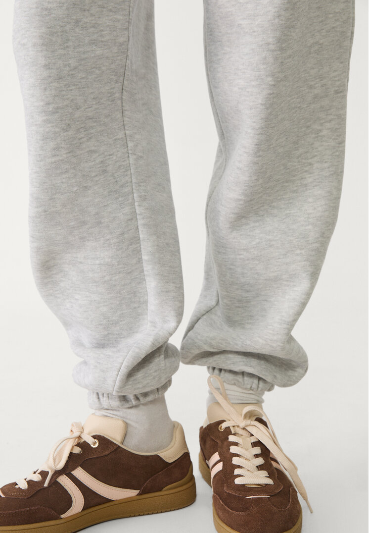 jogger felpa boyfriend