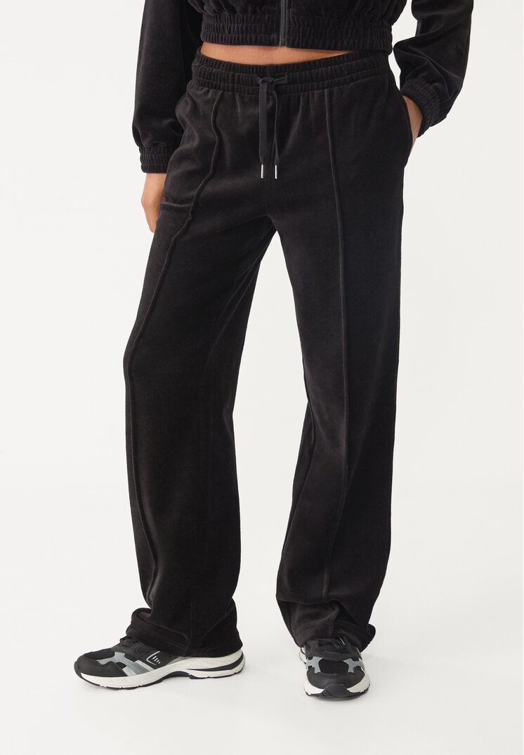 pantalon jogger terciopelo