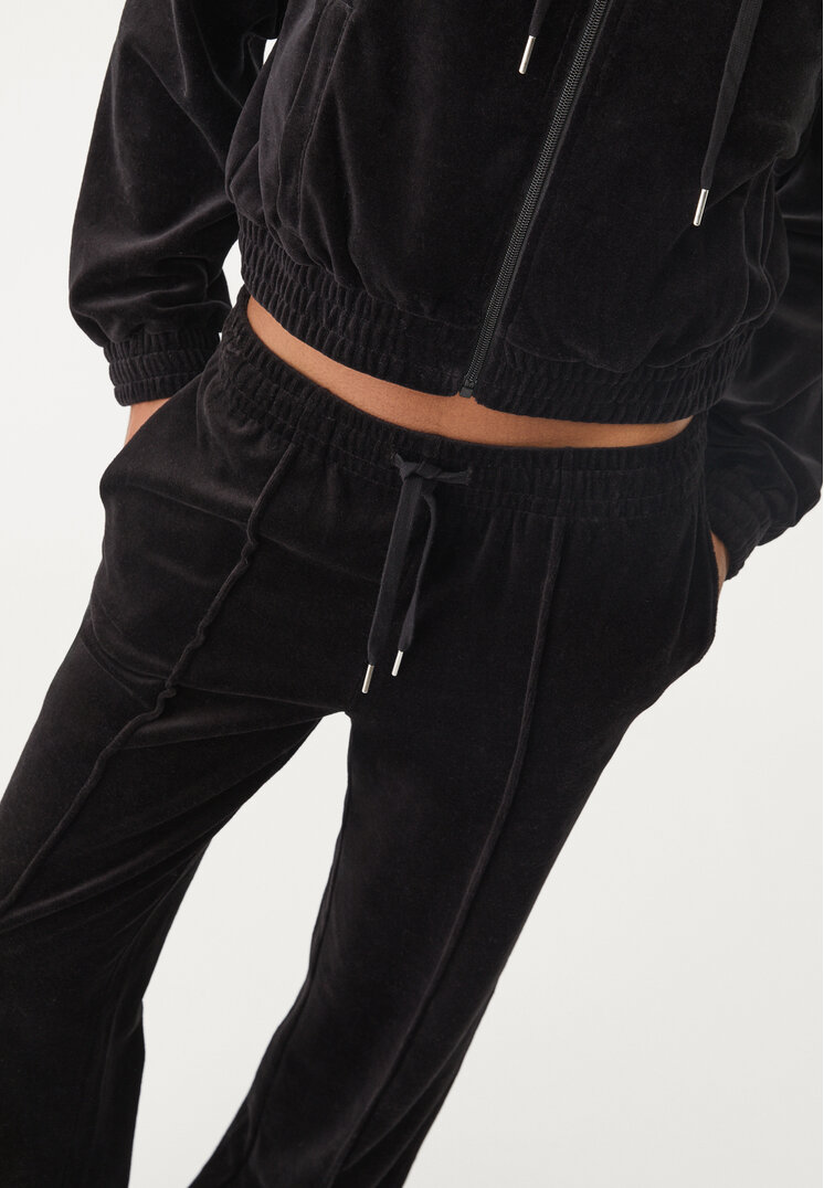 pantalon jogger terciopelo