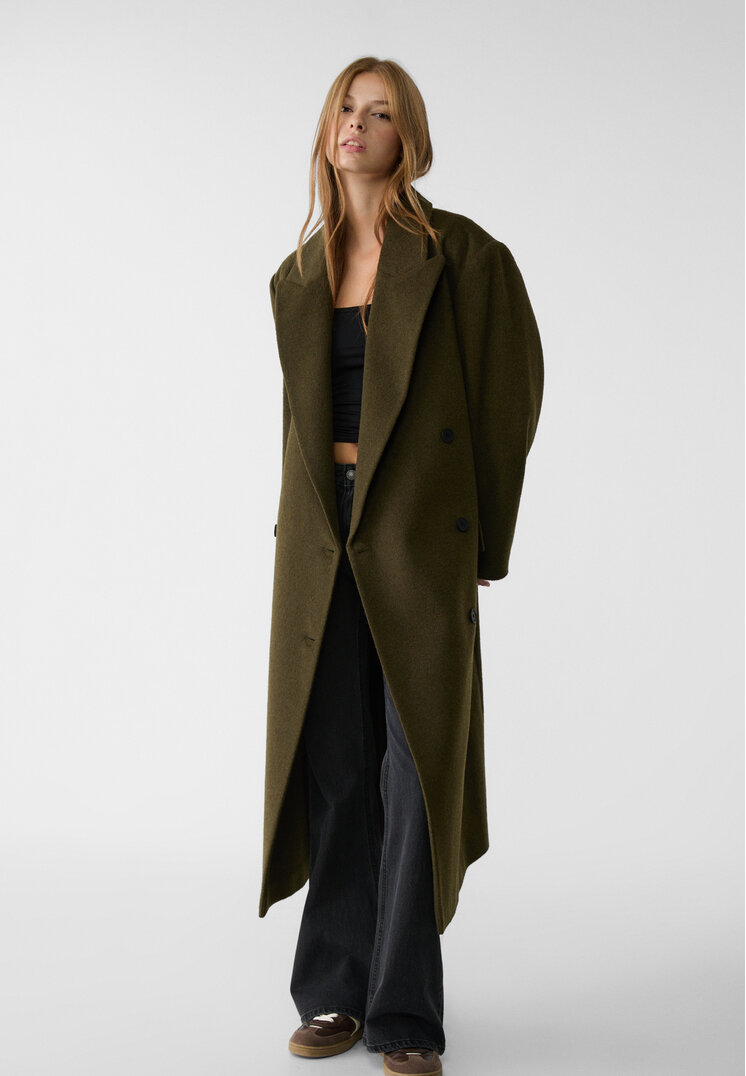 abrigo oversize botones