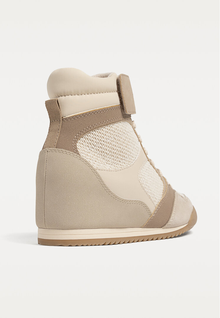 zapatillas abotinadas cuna interior