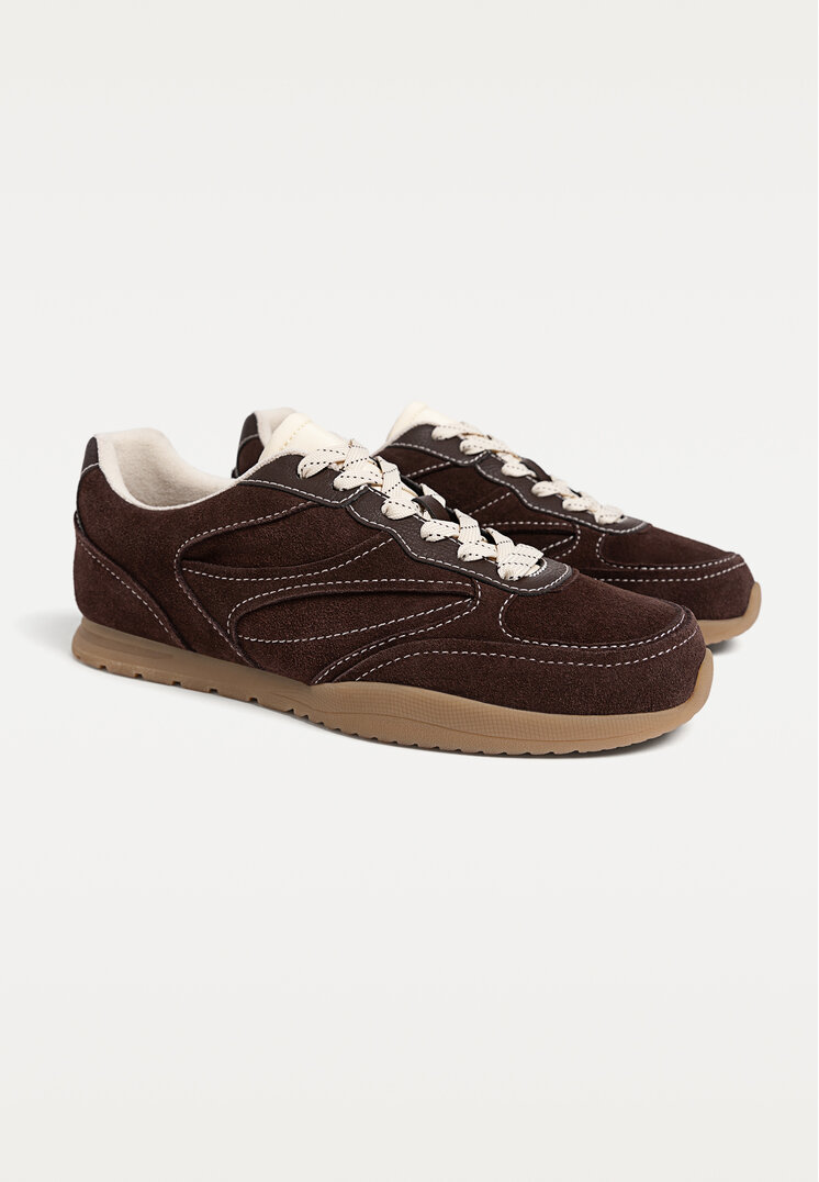 zapatillas serraje cosidos