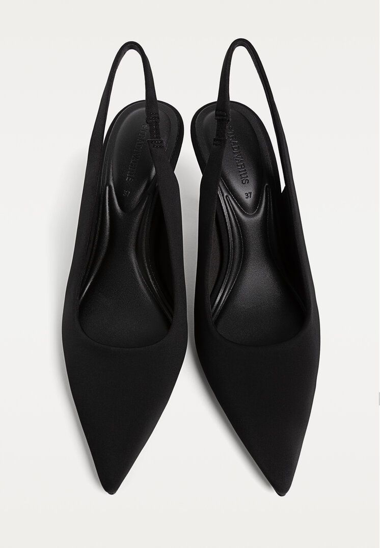 zapatos destalonados basicos