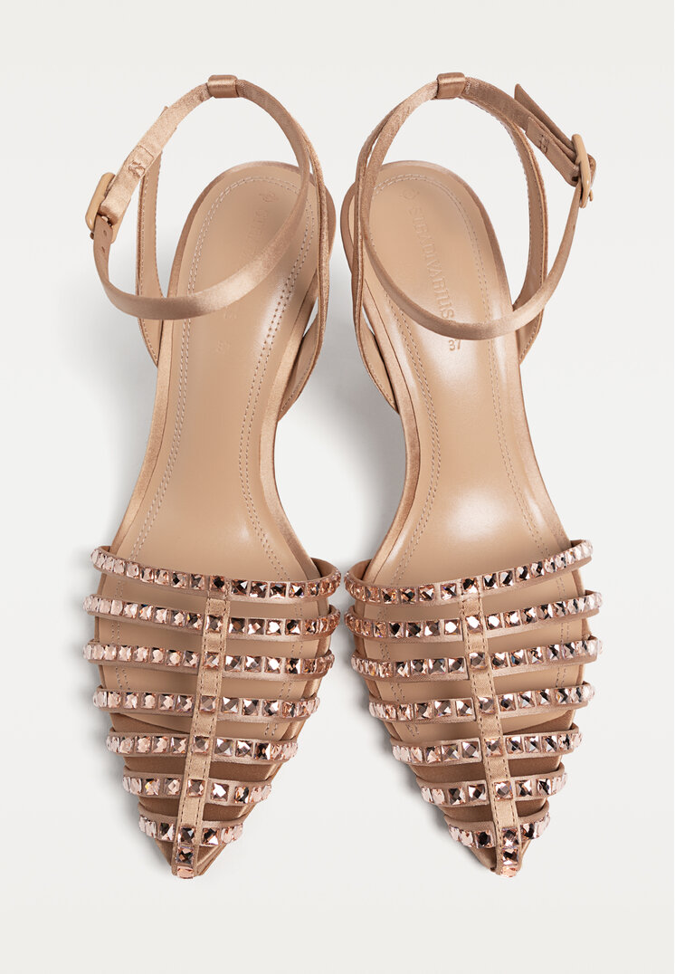 zapatos de tacon estilo cangrejera