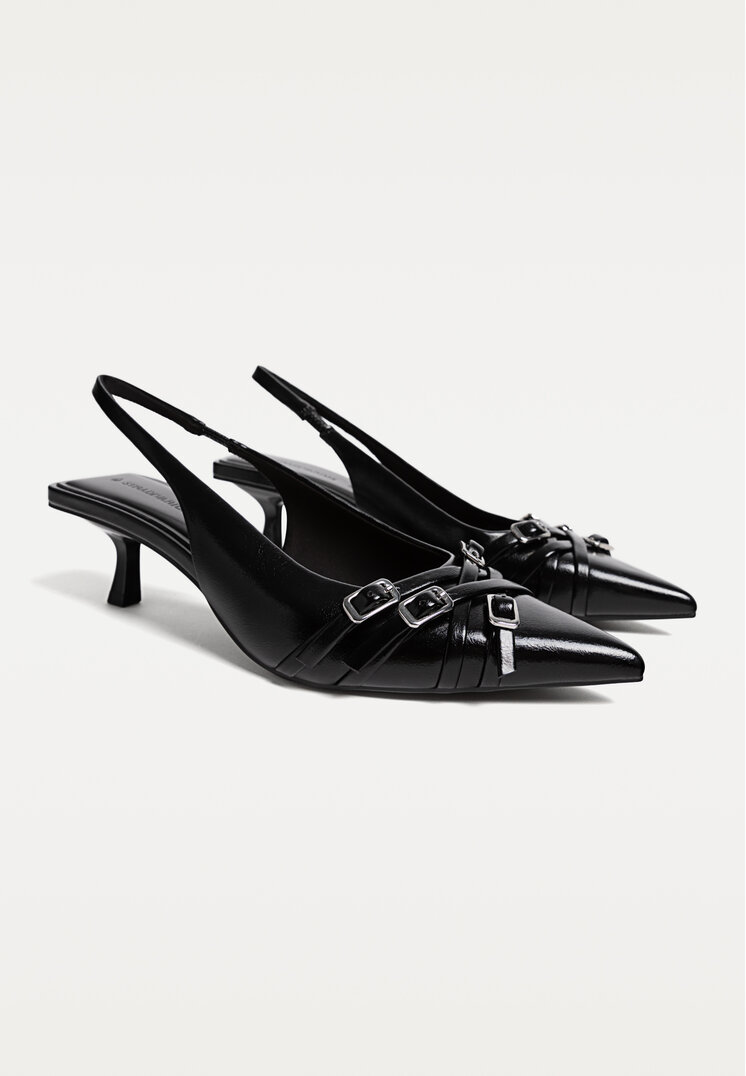 zapatos destalonados hebilla