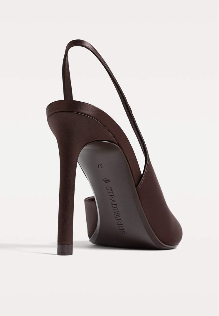 zapatos de tacon efecto satinado