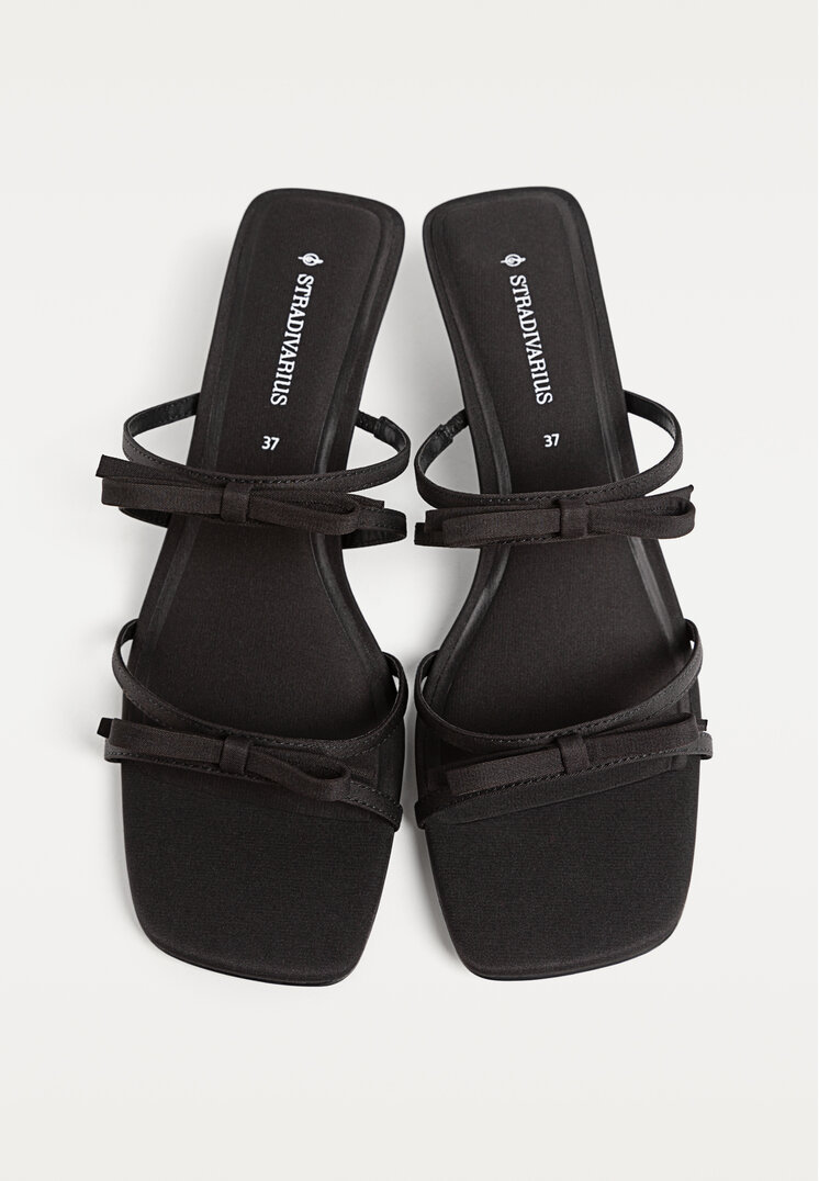 sandalias de tacon lazo