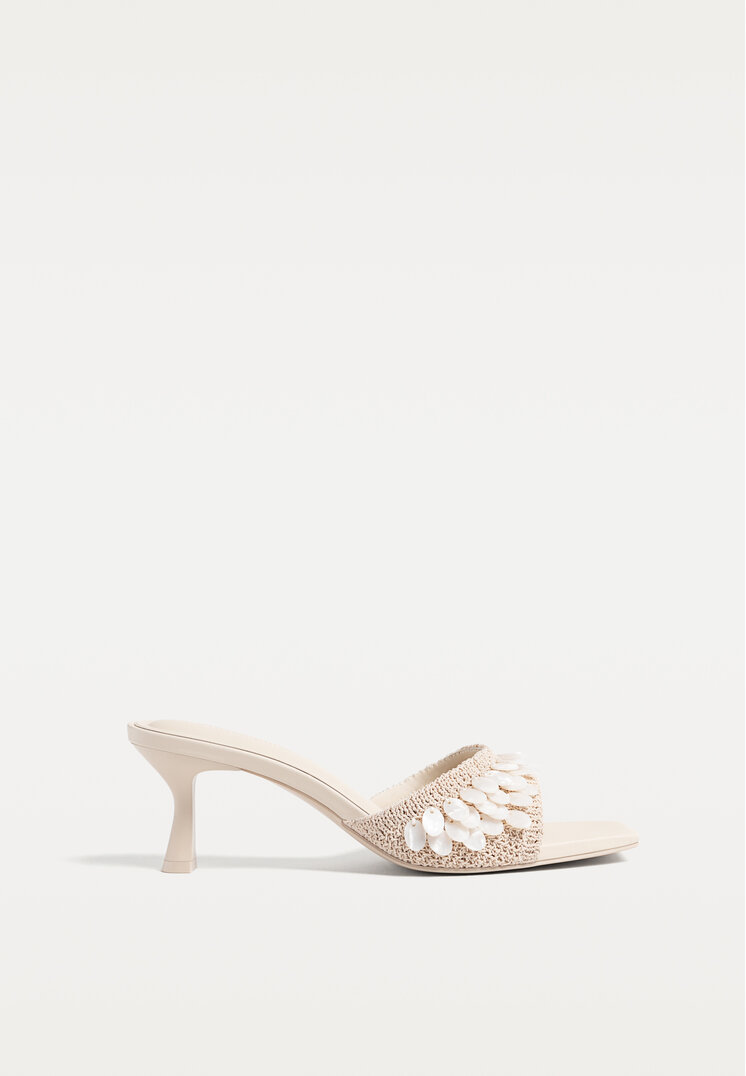 sandalias de tacon con detalles ovalados