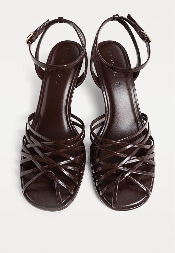 sandalias de tacon cangrejera