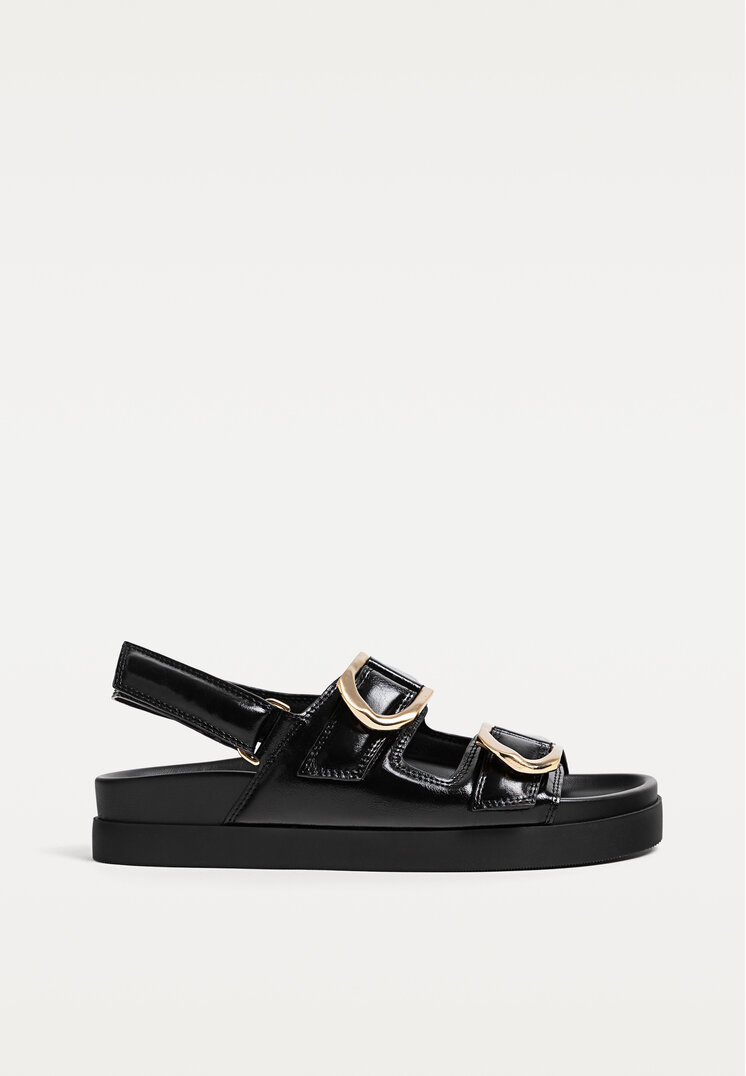 sandalias planas hebillas