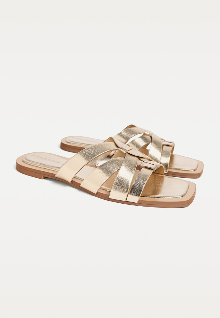 sandalias planas tiras
