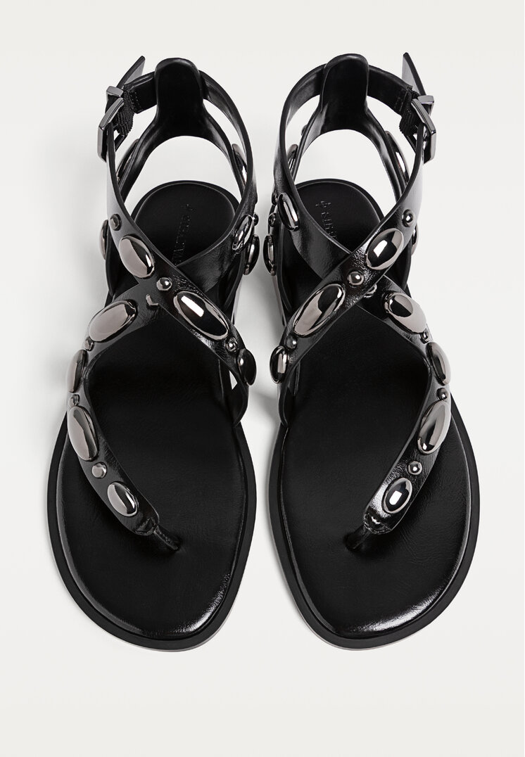 sandalias planas metaleria