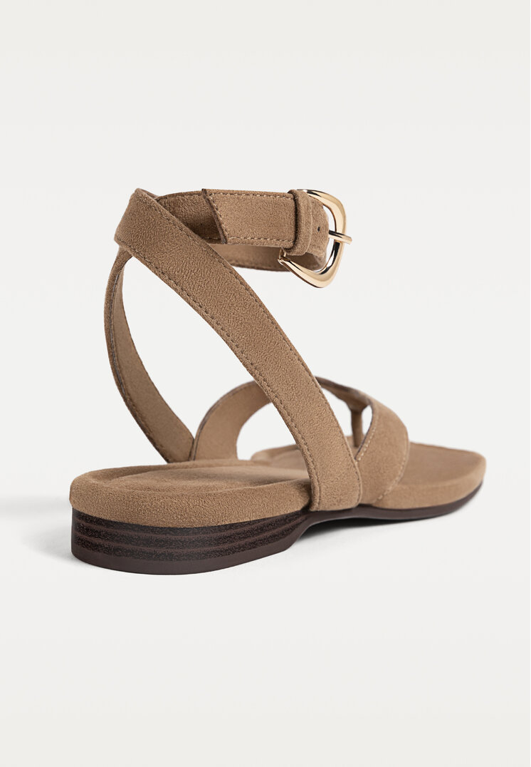 sandalias planas textura