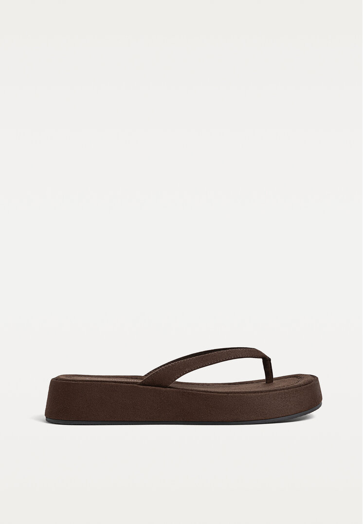 sandalias planas tejido