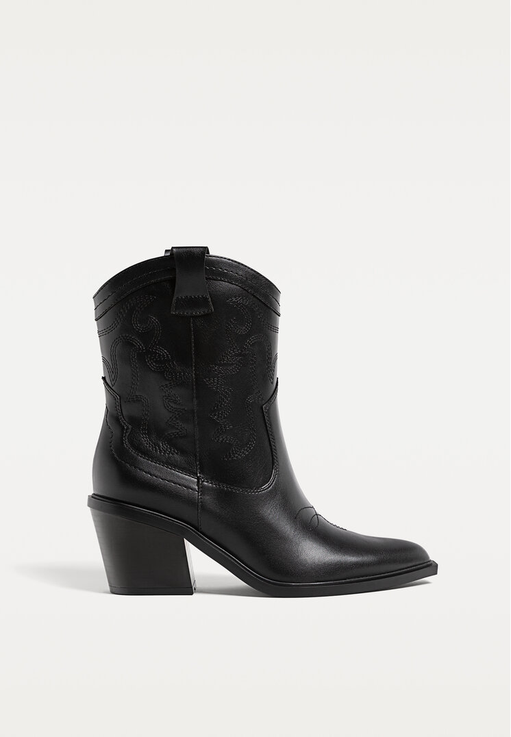 botines de tacon cowboy