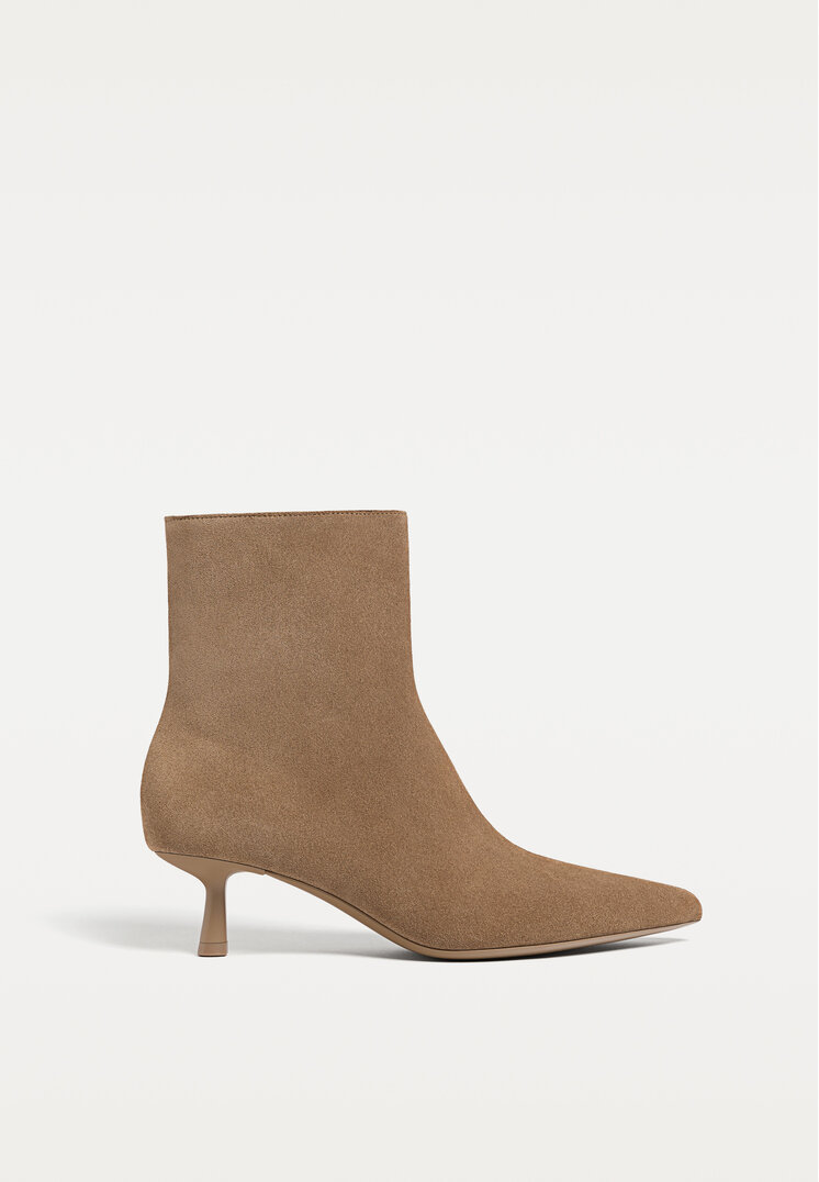 botines tacon fino serraje