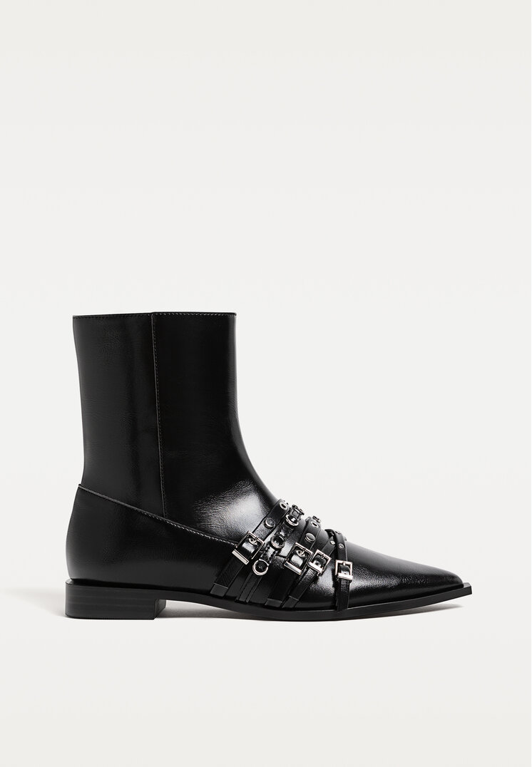botines planos tiras