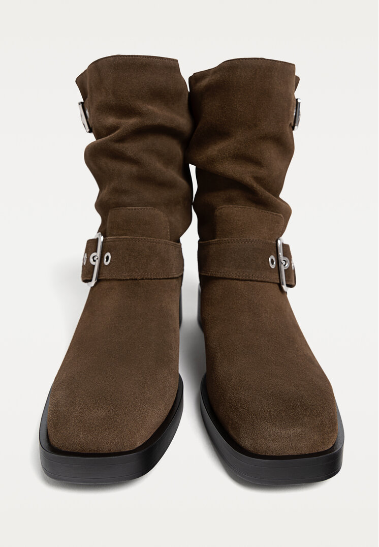 botines piel hebillas