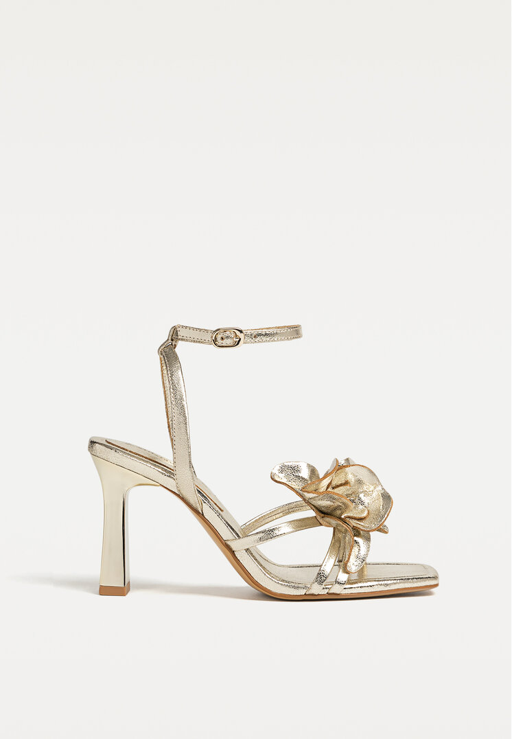 sandalias tacon detalle flor
