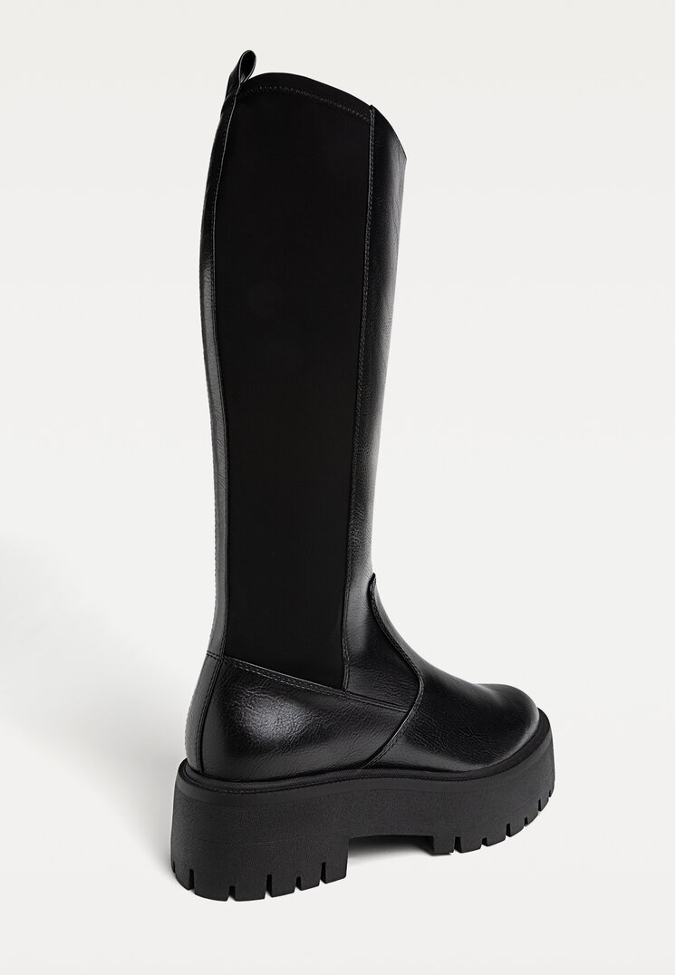 botas altas planas