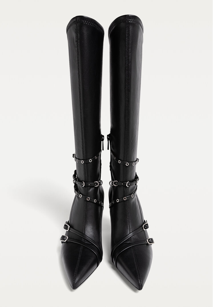 botas altas hebillas