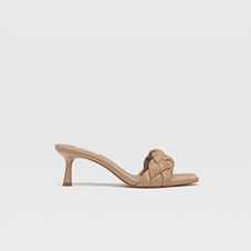 Sandales