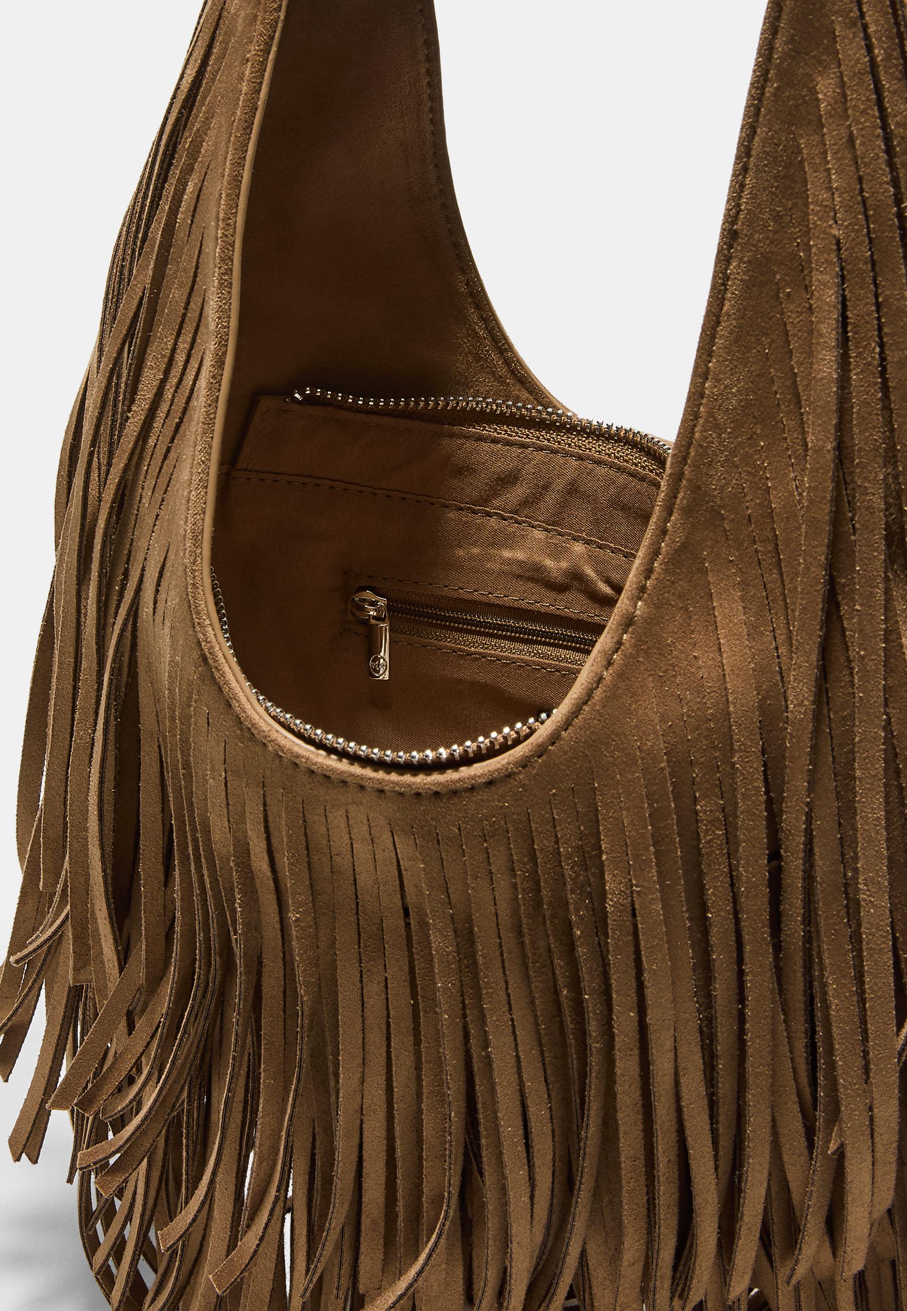 Shoulder bag with fringe and buckle detail — Caramel