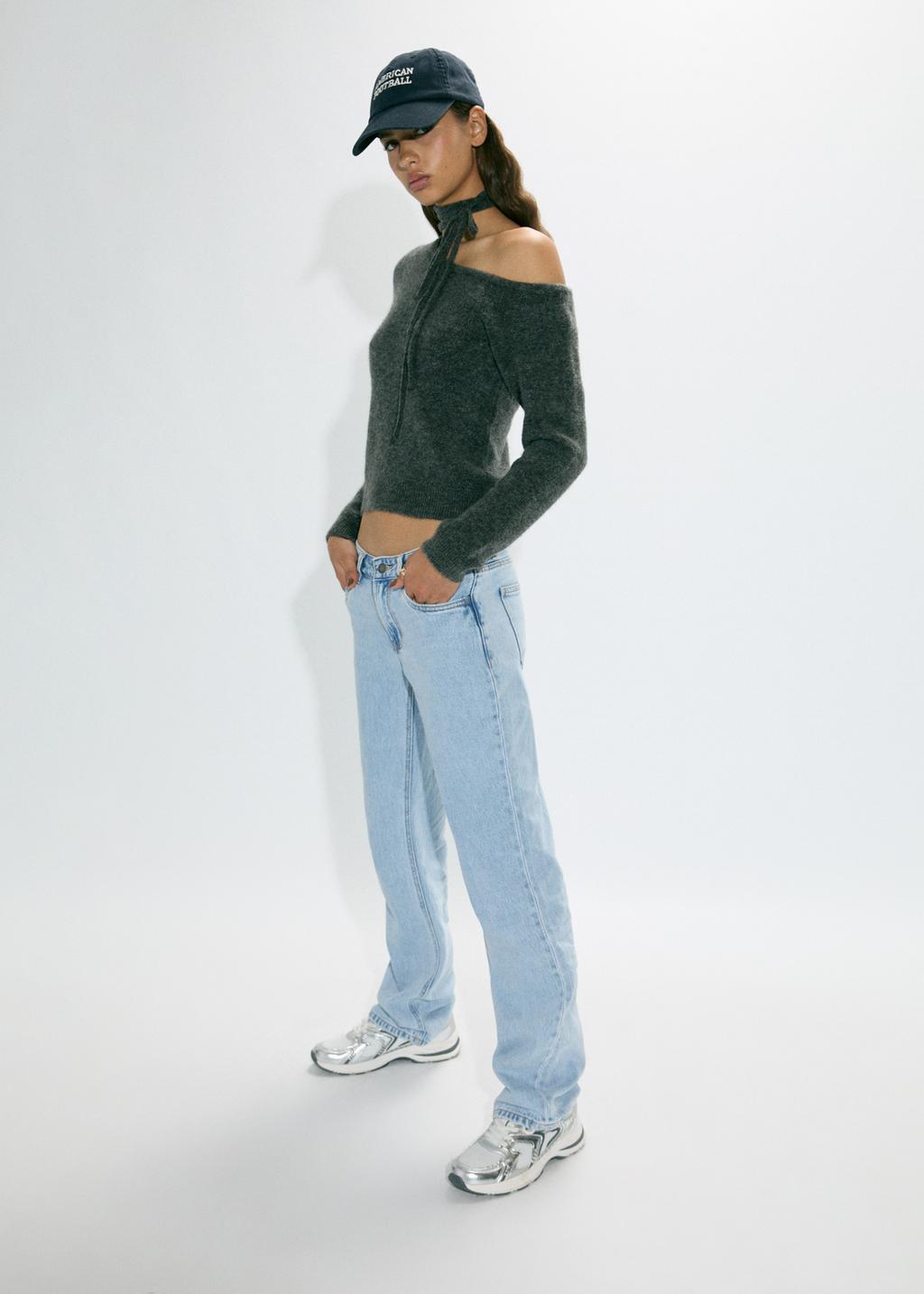 Low straight leg trousers