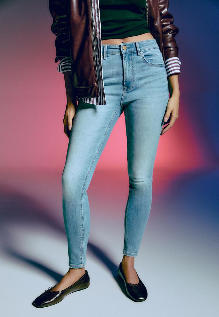d07-regular-waist-jeans-im-skinny-fit