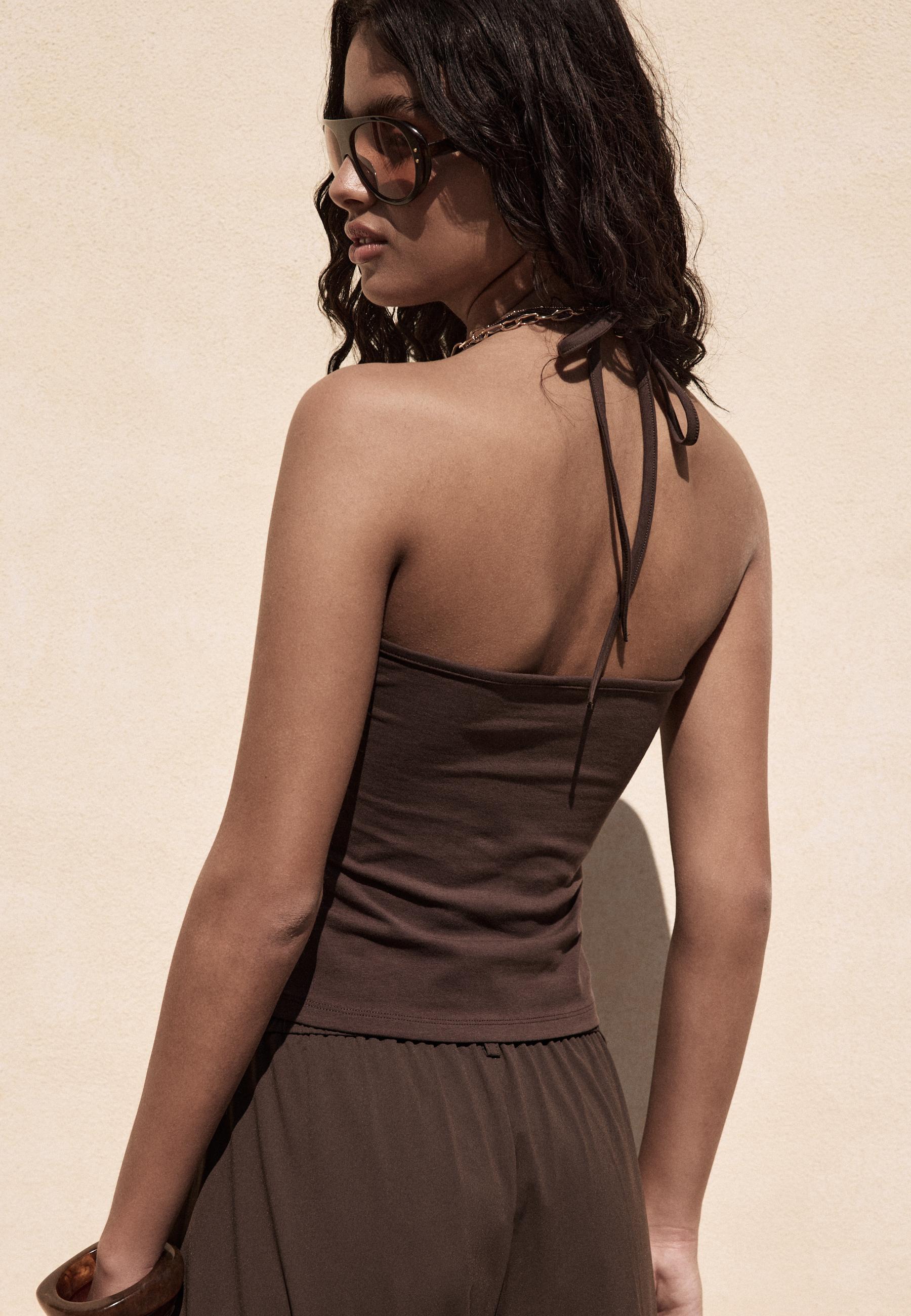 Knit halter top — Brown