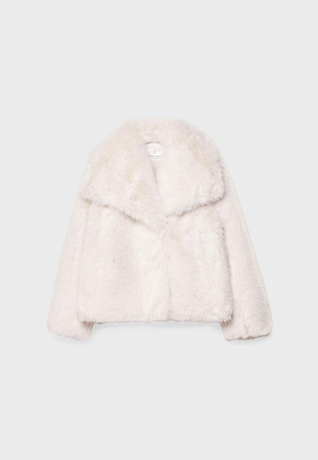 Kurze Jacke aus Kunstfell