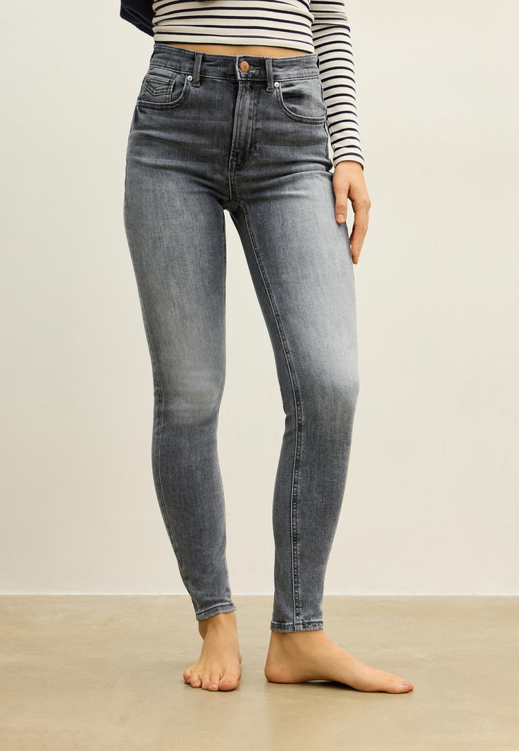 d07 normal bel skinny jean