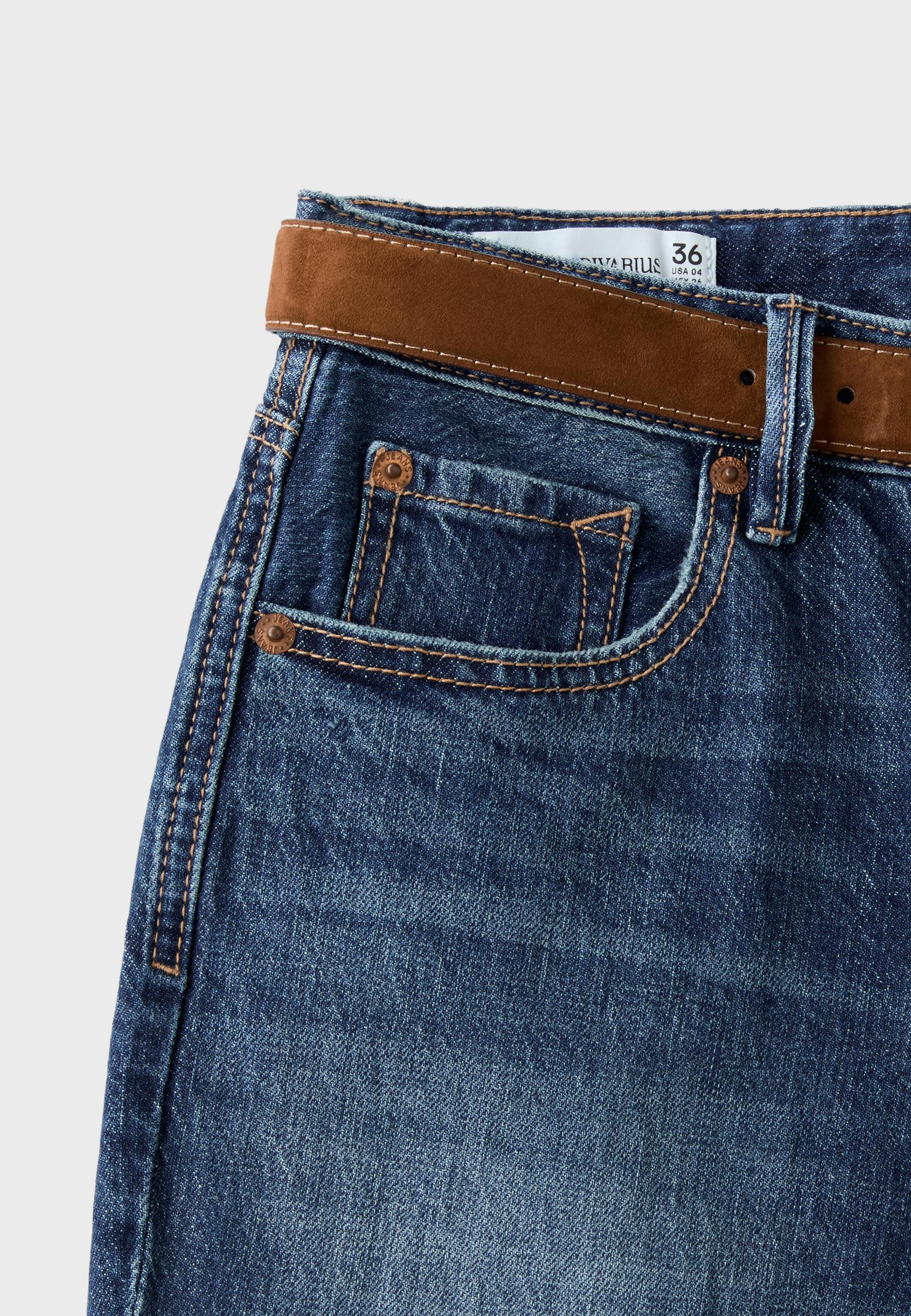 D68 Boot-cut jeans with belt — LIGHT GREY DENIM WASH