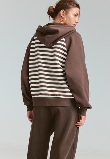 Striped hoodie — Brown 5