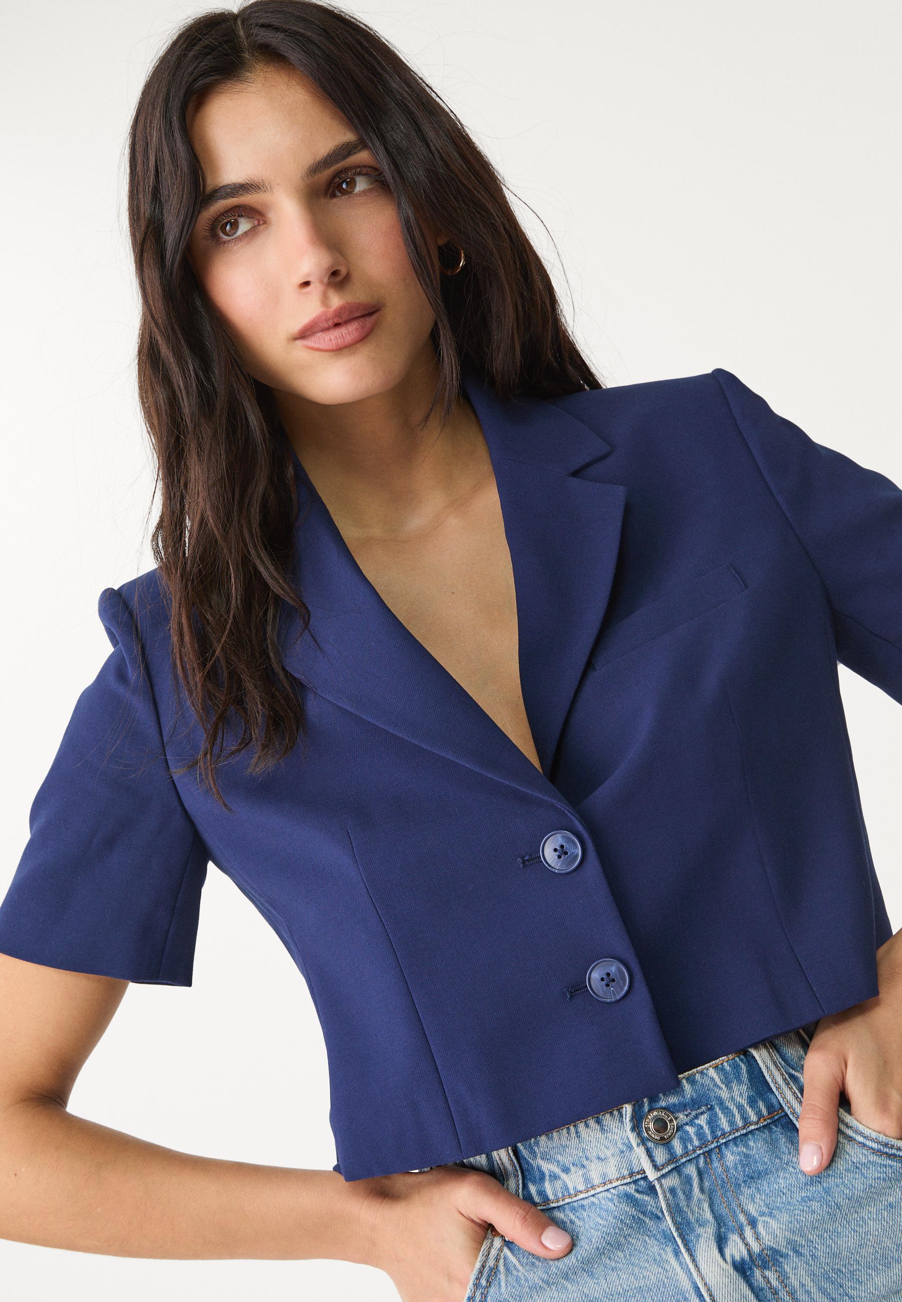 Cropped short sleeve blazer - Women's fashion | Stradivarius