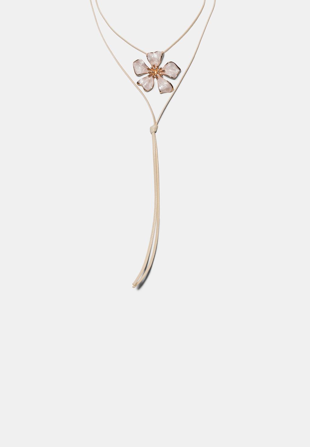 Halsband Med Blomma På Snöre
